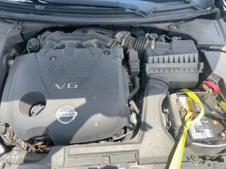 2013 Nissan Maxima 3.5 SV - Engine Compartment Image
